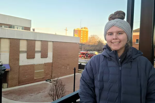 Jessica Barnes on campus