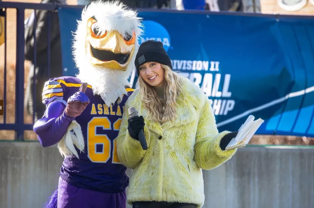 Mackenzie Pflum with Ashland University mascot Tuffy